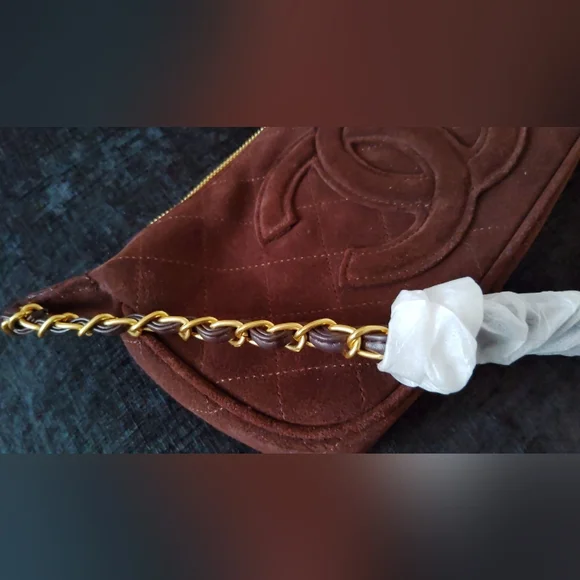 Luxury Inspired Brown Quilted Shoulder Bag - Picture 4 of 6